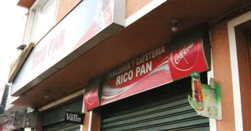 PANADERÍA Y CAFETERÍA RICO PAN SANTA INÉS PANADERÍA Y CAFETERÍA RICO PAN SANTA INÉS